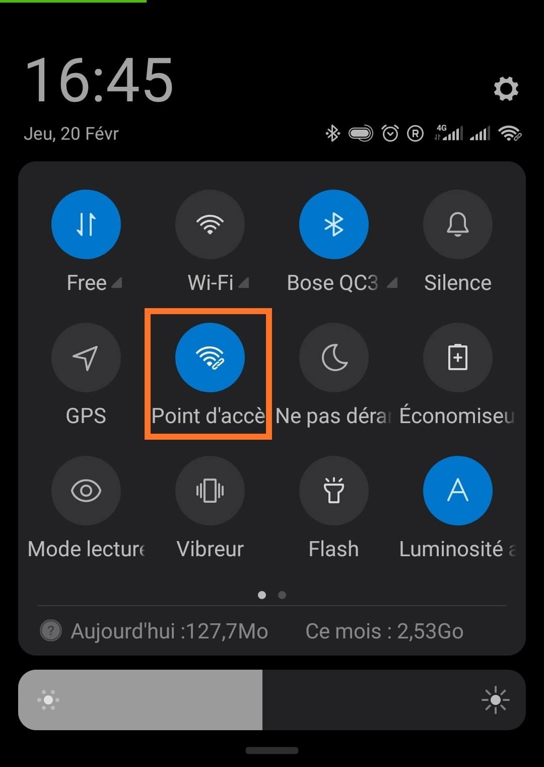 Partager la connexion internet de mon mobile avec un photobooth.